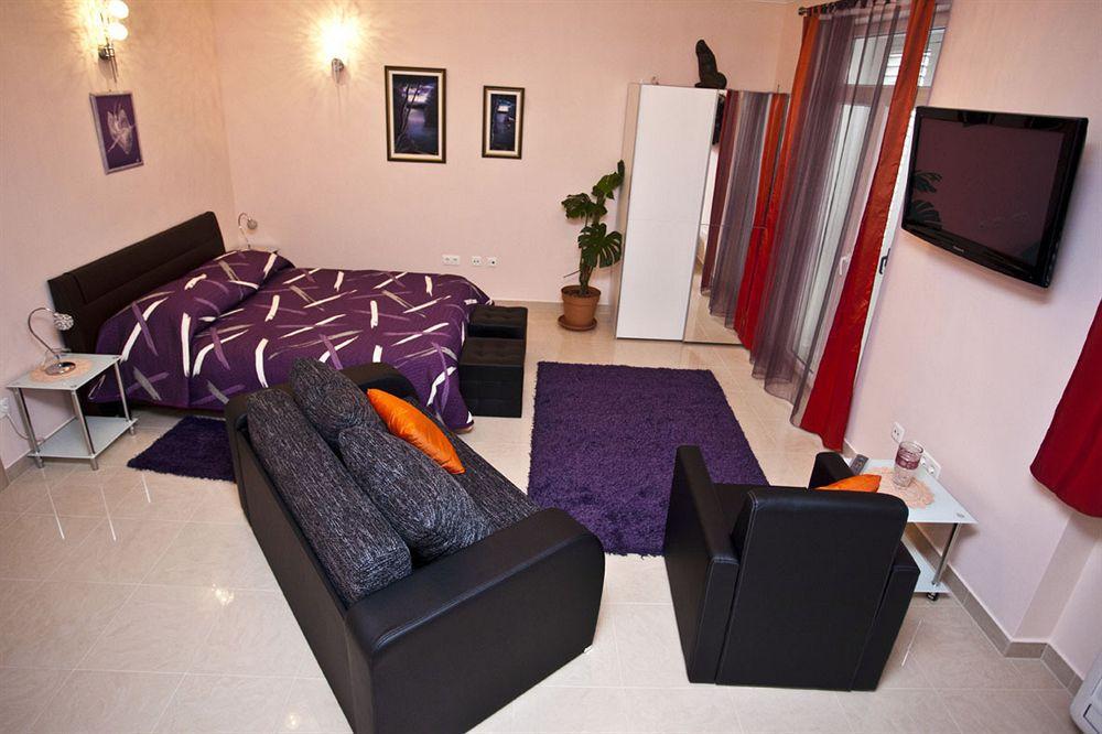 Split Apartments Peric Dış mekan fotoğraf