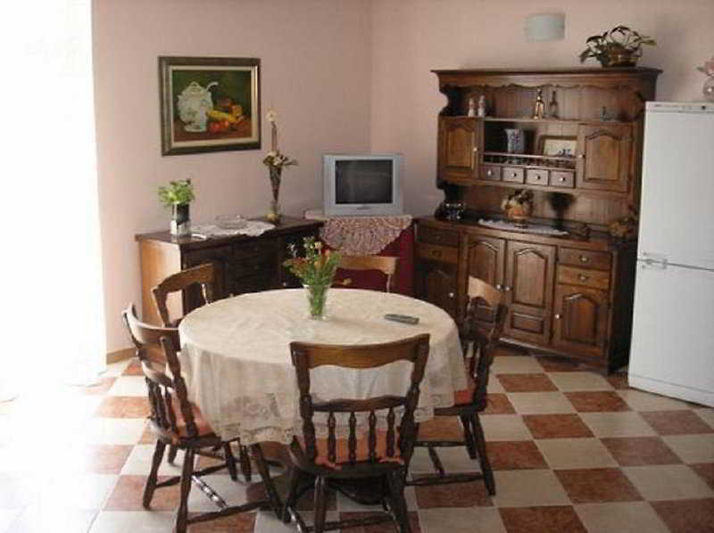 Split Apartments Peric Dış mekan fotoğraf